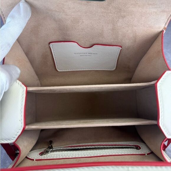 Authentic Alexander McQueen Vintage Shoulder Bag Tweed Leather - Picture 9 of 13